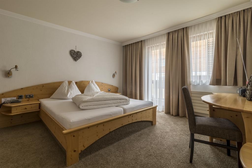 Hotel Garni Chasa Nova Samnaun Luaran gambar